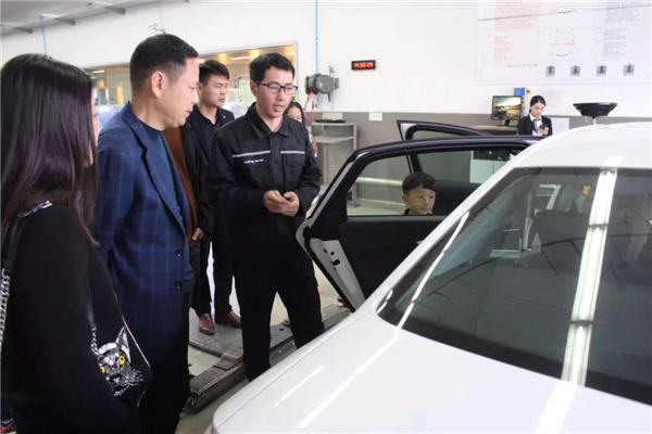 2024新澳门原料网大全