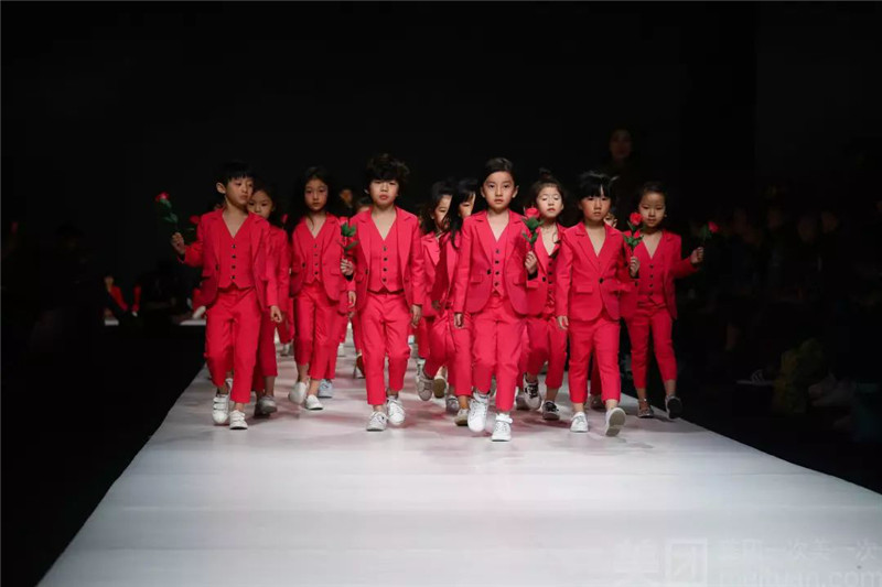 2024新澳门原料网大全